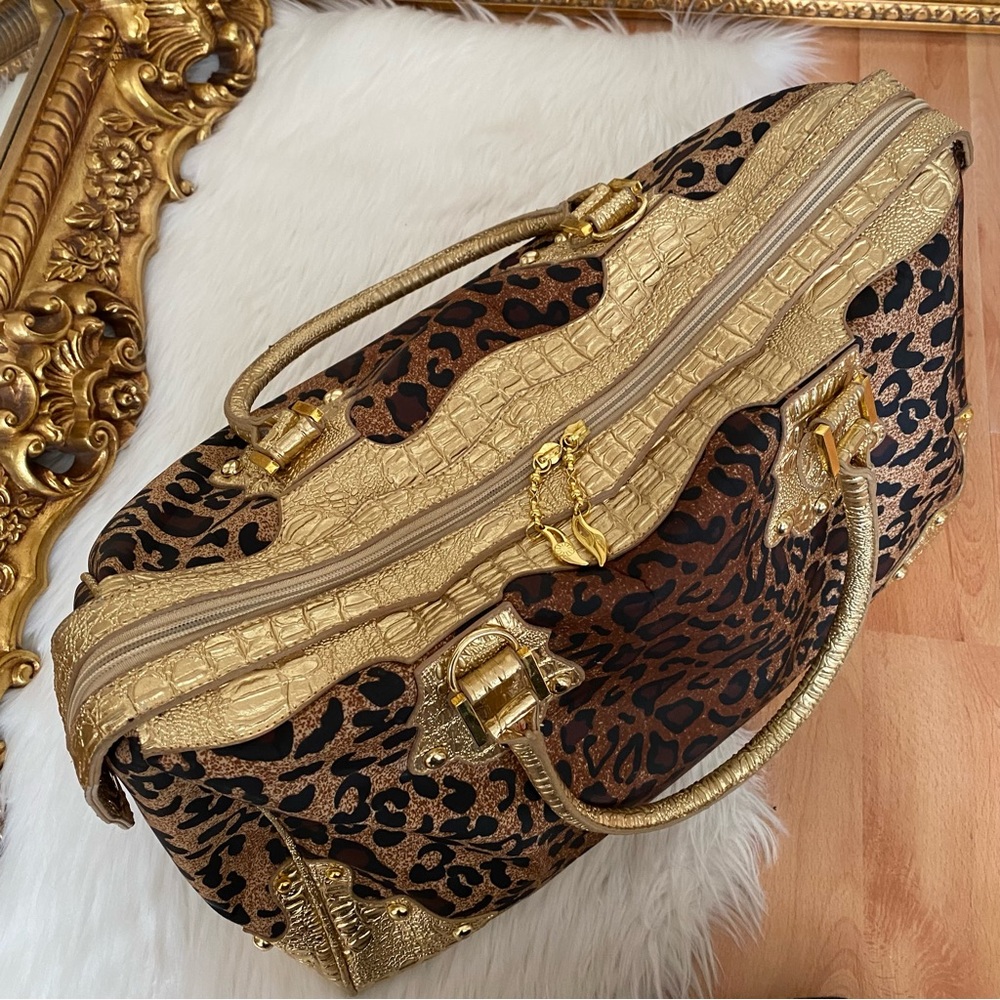 Leopard Gold Croc Embossed Large Carry Bag - Picture 10 of 13
